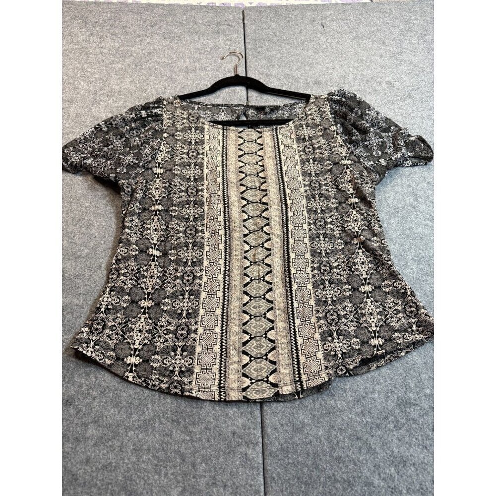 Lucky Brand Blouse Top Women's L Black Floral Round Neck Keyhole Back Pullover